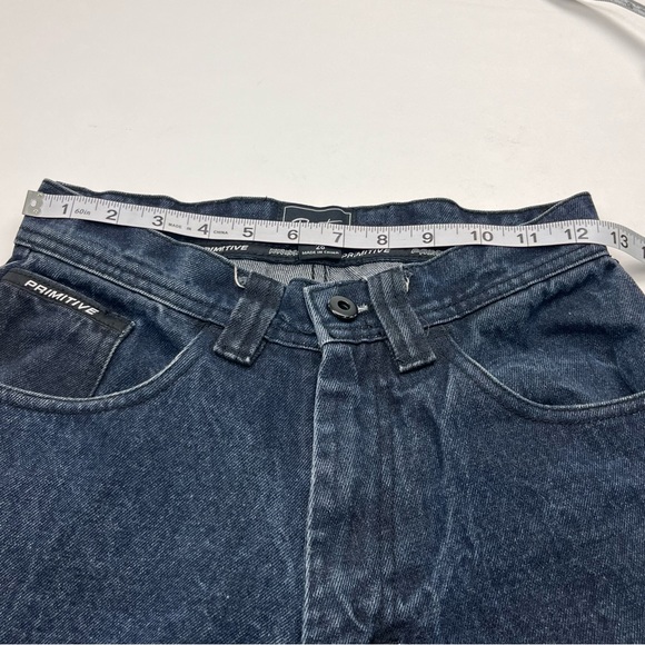 Primitive Skateboarding Mens Size 28 Blue Denim Jeans Measures Approx. 25 x 28 - Picture 4 of 11
